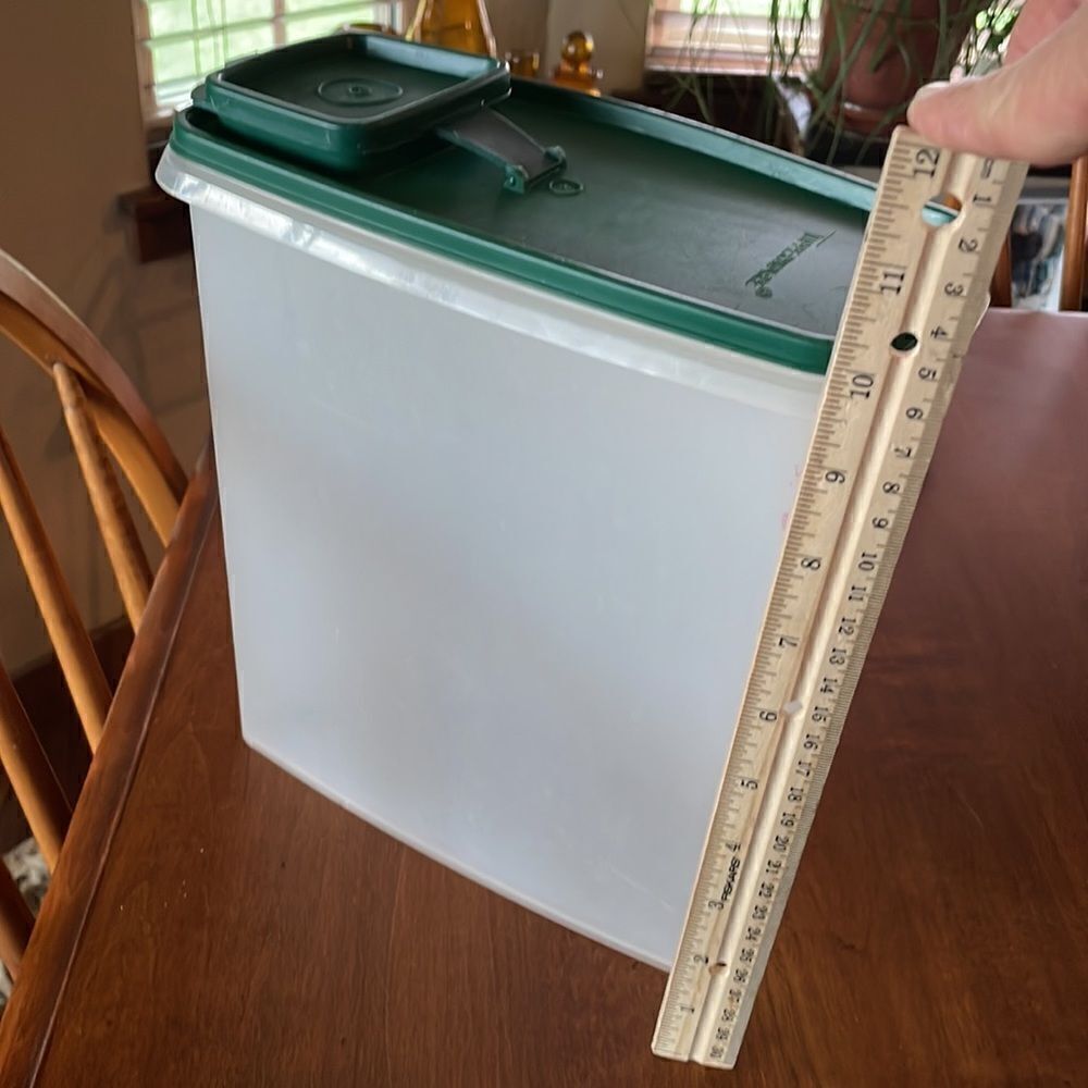 Tupperware Modular Mates 20 Cup Storage Container - Picture 3 of 6